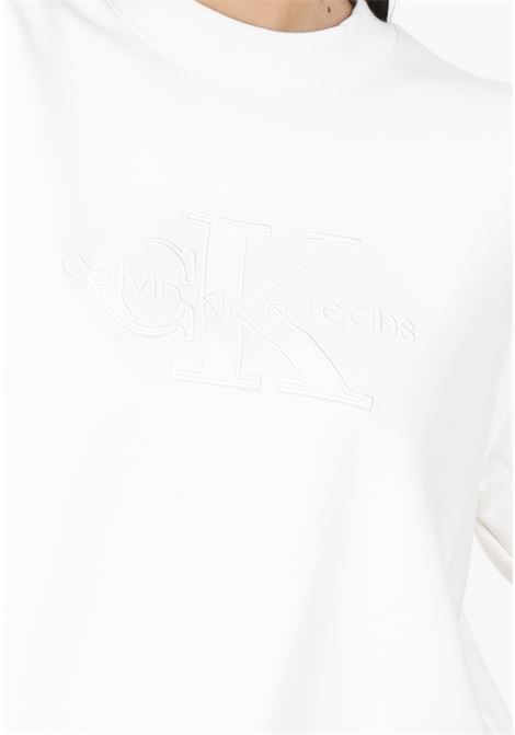 T-shirt a manica corta burro da donna con ricamo logo CALVIN KLEIN JEANS | J20J224331YBIYBI